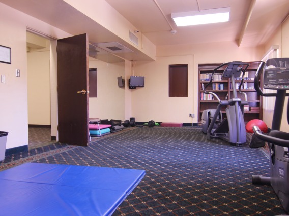Yuma exercise room