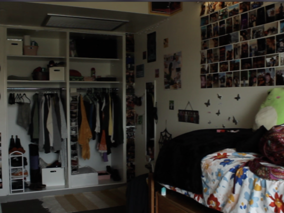likins dorm room with closet